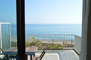 Riva Beach Apartment